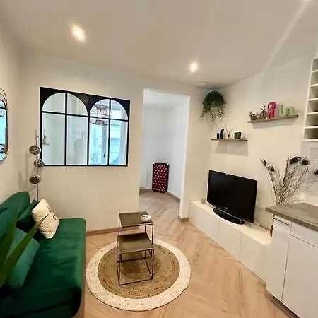 Apartment Cosy A 15 Min Champs Elysees Calme Elegant