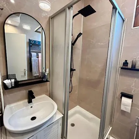 Cosy A 15 Min Champs Elysees Calme Elegant Apartment *
