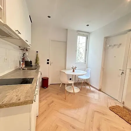 Apartman Cosy A 15 Min Champs Elysees Calme Elegant *